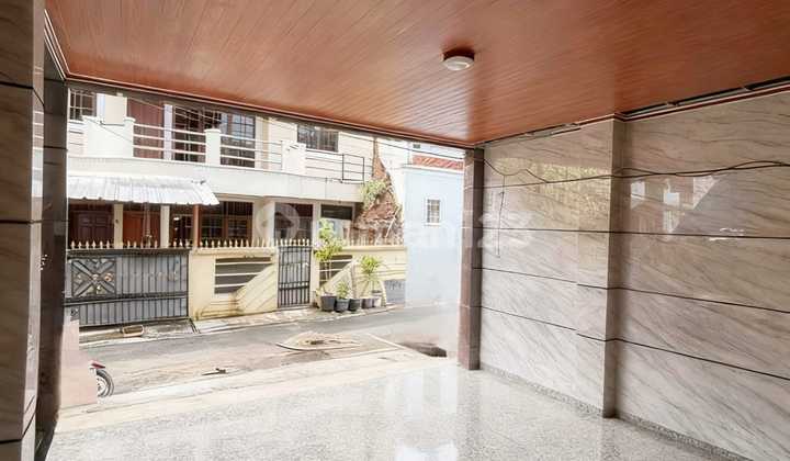 Zn103 Rumah Baru Mewah di Kayu Putih Jakarta Timur Zn103 Rumah Baru Mewah di Kayu Putih Jakarta Timur