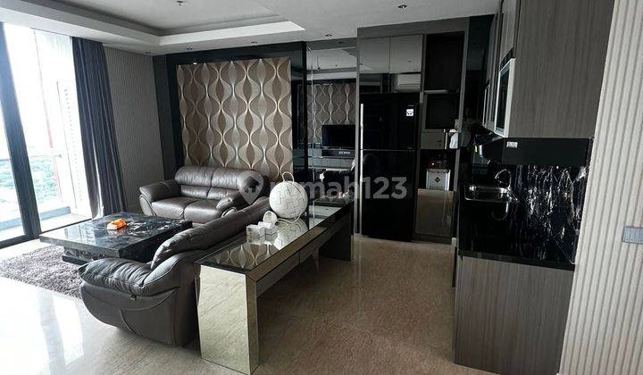  Sewa Apartemen Voila Lt 36 Full Furnish Mewah, Surabaya 2