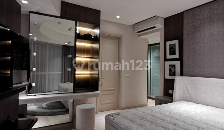 Jual Apartemen ONE ICON Lantai 28 Surabaya connect Tunjungan Plaza, mall terbesar di pusat kota Surabaya 2