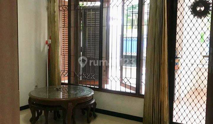  Disewakan Rumah Darmo Permai Utara , Surabaya Barat 2