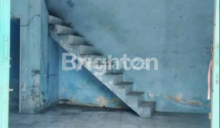 SHOPHOUSE ON DUPAK MAIN ROAD SURABAYA SHOPHOUSE ON DUPAK MAIN ROAD SURABAYA