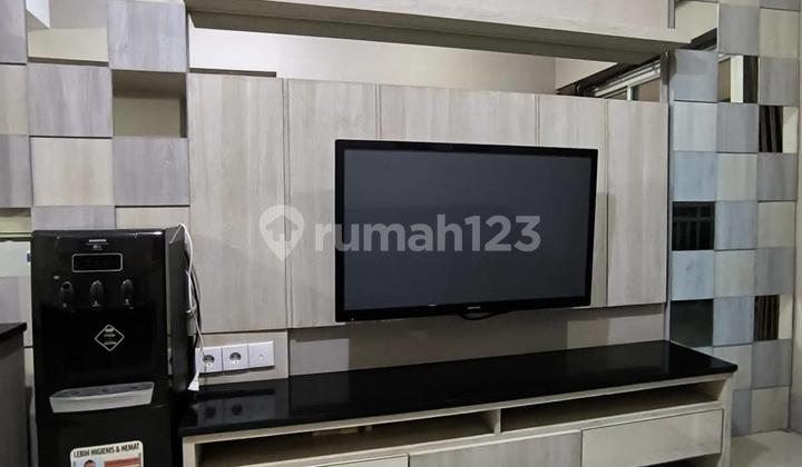Disewakan Apartemen ORCHARD Lt 26 3BR, Pakuwon Mall 2