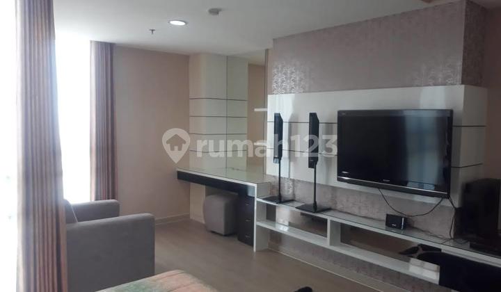 LUXURY CITY LIVING at TRILLIUM Tower AB SURABAYA Prime Location Surabaya City Center 2