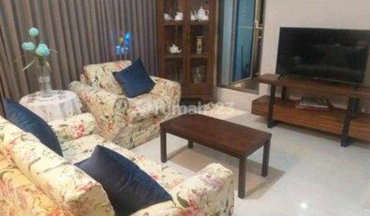 Disewakan Lariz Mansion Lantai 15 Pakuwon Mall, Surabaya Barat 3BR 2