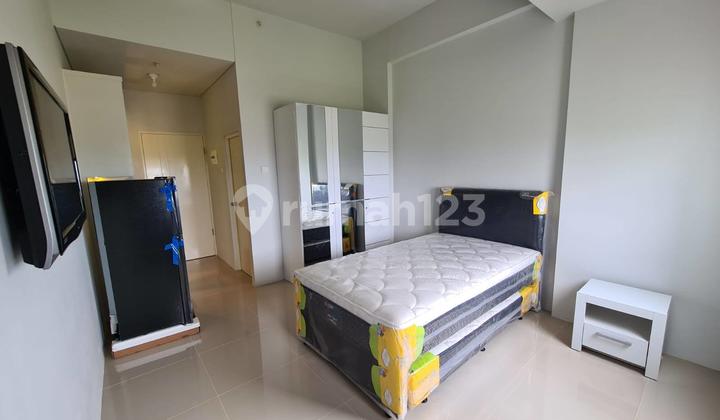 Apartment CORNELL 32nd Floor Full Furnished for Rent, Citraland West Surabaya