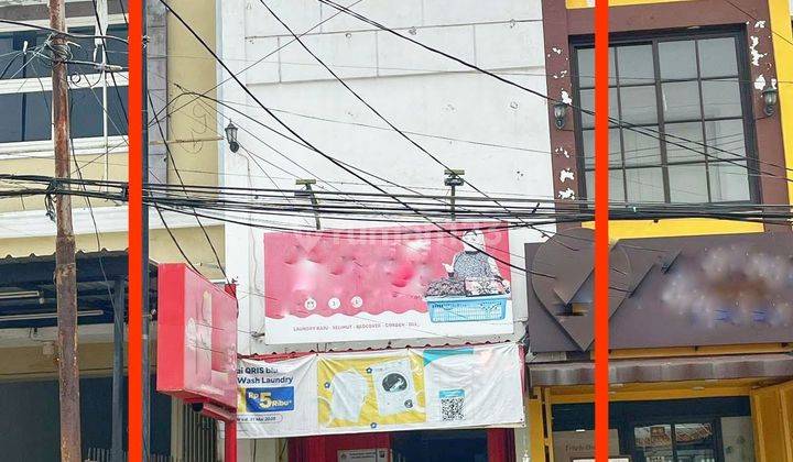 Ruko Raya Manukan Lor Bisa Nempel Bilboard Besar untuk Branding Usaha 1