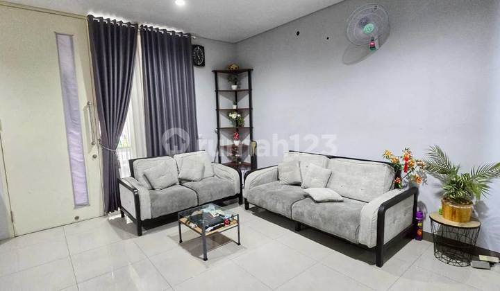 Jual Rumah GREENLAKE Surabaya Barat 1