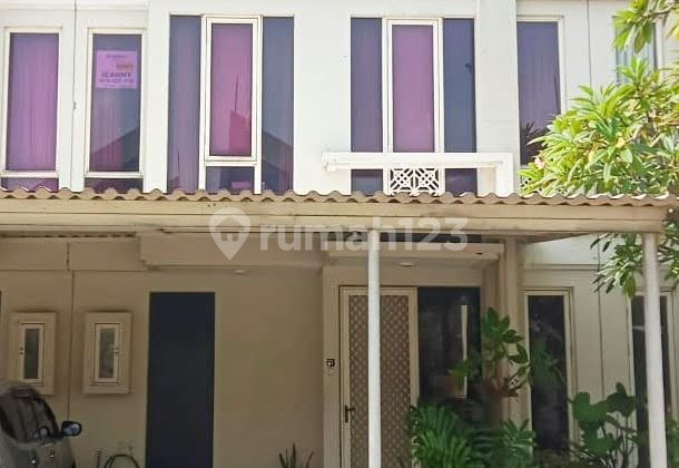 Sewa Rumah Grand Pakuwon Cluster Adelaide 2 Lantai, Furnish, Siap Huni 1