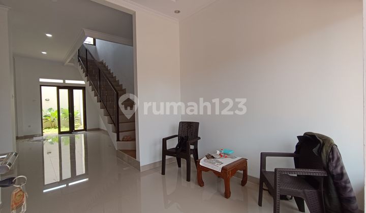 Dijual Rumah Baru 2 Lantai Di Perumahan Ambarapura Kodau Bekasi 2