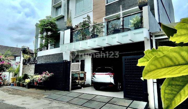 Rumah Mewah Plus Swimming Pool Di Komplek Billymoon Pondok Kelapa 1