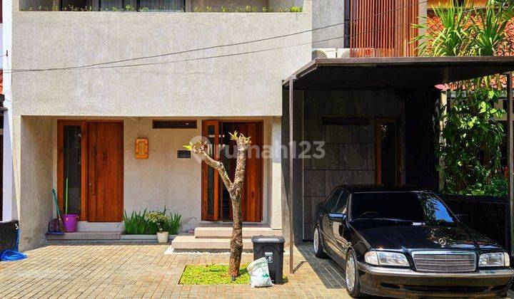 Rumah Mewah Semi Furnish Dlm Komplek Cireundeu dkt MRT Lebakbulus 1