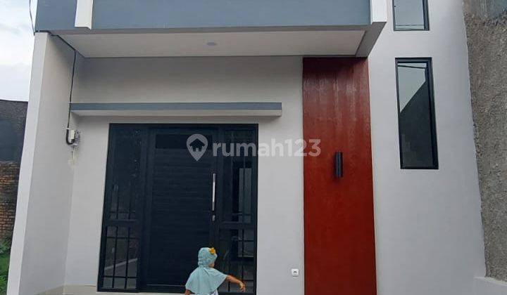 Rumah 2 Lantai Harga 1 Lantai dalam Cluster di Jatiasih Bekasi 2