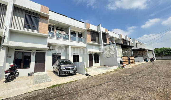 Rumah Baru di Cibubur Akses Jalan 2 Mobil Booking 3 Juta All In 2
