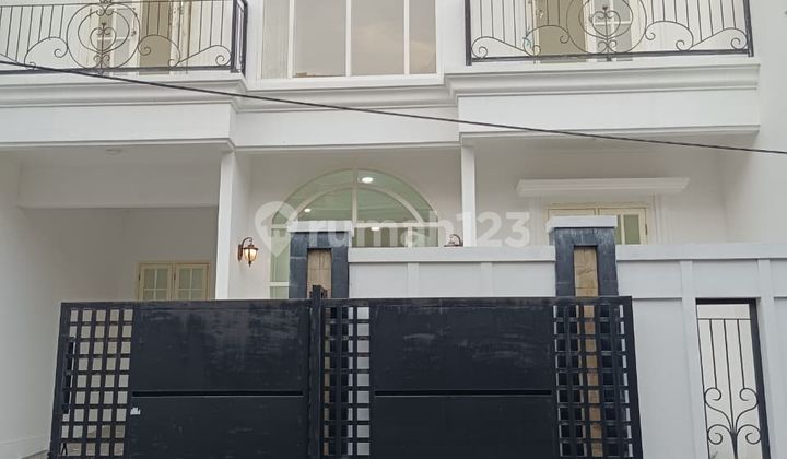 Rumah 2 Lantai Siap Huni di Kayuringin Jaya Bekasi Selatan