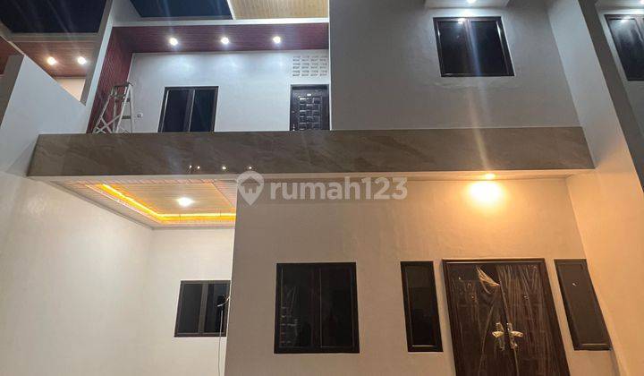 Rumah 2 Lantai Di Jatiwaringin 5 Menit Ke Stasiun Lrt Jatibening 1