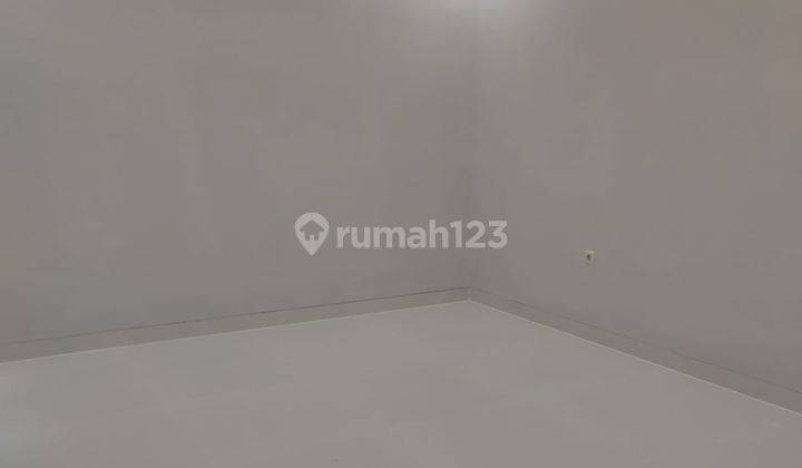 Rumah Mewah 2,5 LT Siap Huni dalam Perumahan Duren Sawit Jaktim 2