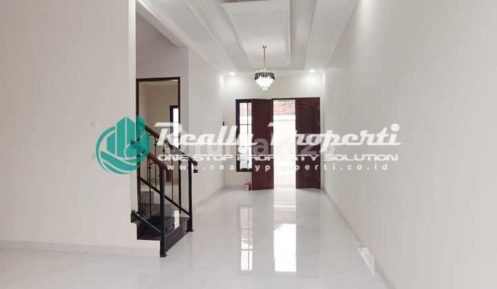 Rumah Baru 2 Lantai Siap Huni di Jatimakmur Dekat Tol & LRT