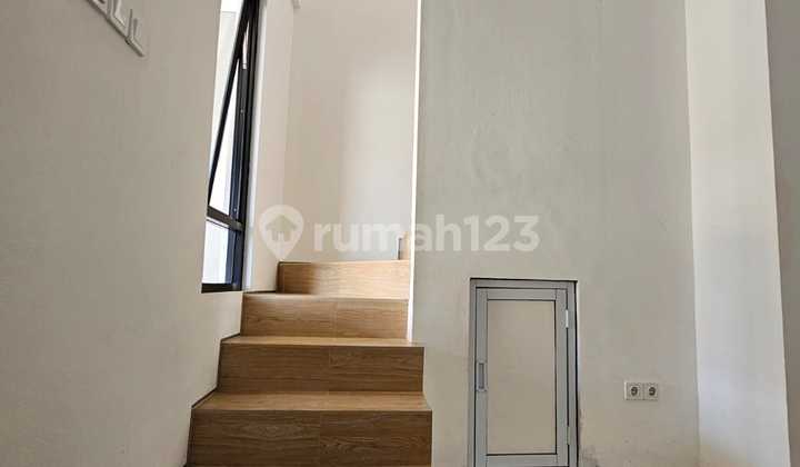 Rumah 2 Lantai Siap Huni di Pondok Gede Dekat Jakarta Timur