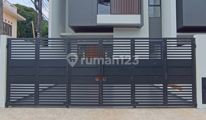 Rumah Baru 2 Lantai Jatibening 10 Menit ke LRT Cikunir 1 Rumah Baru 2 Lantai Jatibening 10 Menit ke LRT Cikunir 1