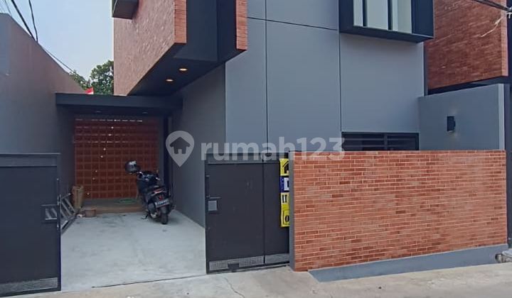 Rumah Baru 2 Lantai Siap Huni Jatibening - 5 Menit Tol & LRT 2