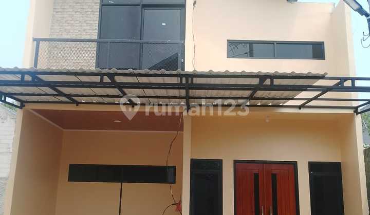 Rumah 2 Lantai Harga 1 Lantai di Sawangan Depok,- Free Biaya2