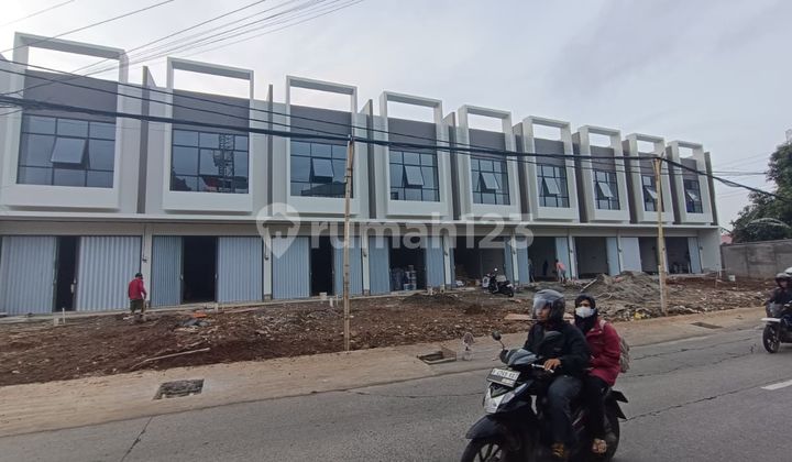 Ruko 3 Lantai di Jatiwarna Siap Huni, Akses Jalan Besar & Ramai