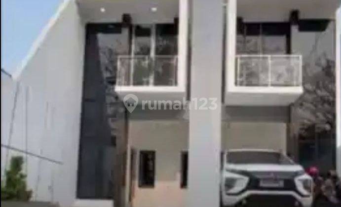 Rumah Murah 2 Lt Siap Huni di Cipinang Dekat Rsup Persahabatan 2