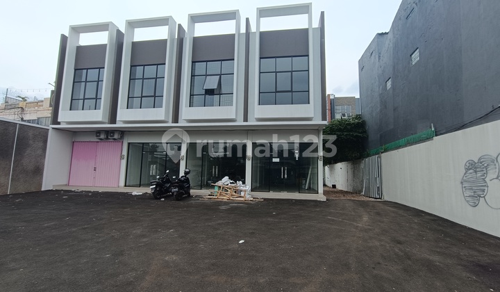 Ruko Baru di Pinggir Jalan Raya Utama Jatibening, bisa KPR