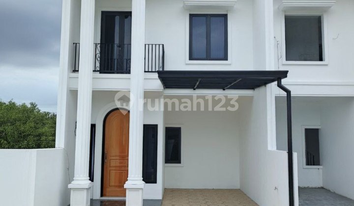 Rumah Mewah 2 Lantai Gaya Eropa di Duren Sawit Jakarta Timur 2