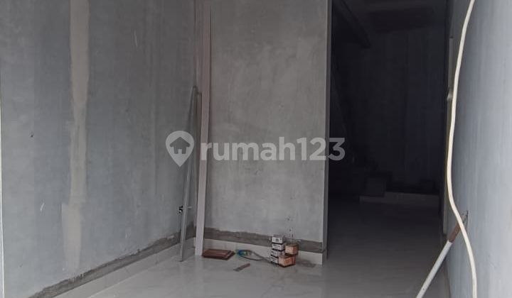 Rumah 2 Lantai Siap Huni, Strategis di Lubang Buaya Jakarta Timur 2