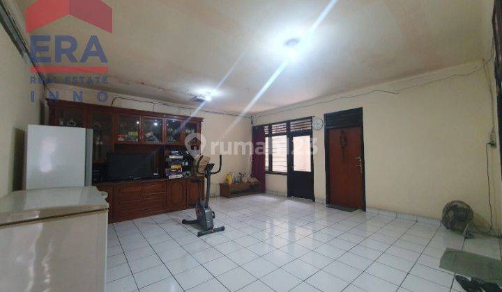 Favorit Jarang Ada For Sale Rumah Lebar Muka 23 Mtr di Srimahi 1