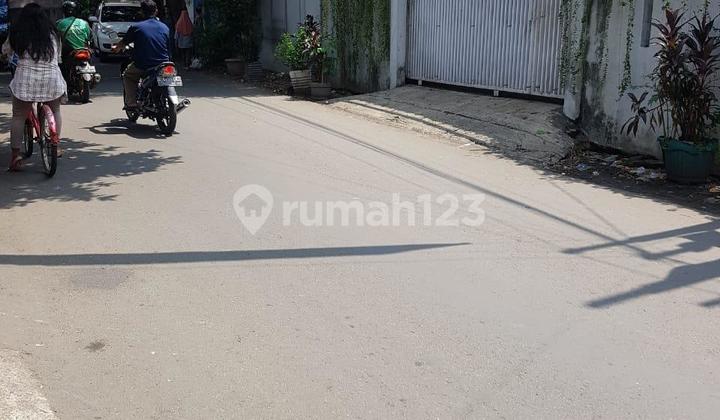 Rumah di Kali Pasir Raya, Cikini, Kebun Sirih, Jakarta Pusat 2