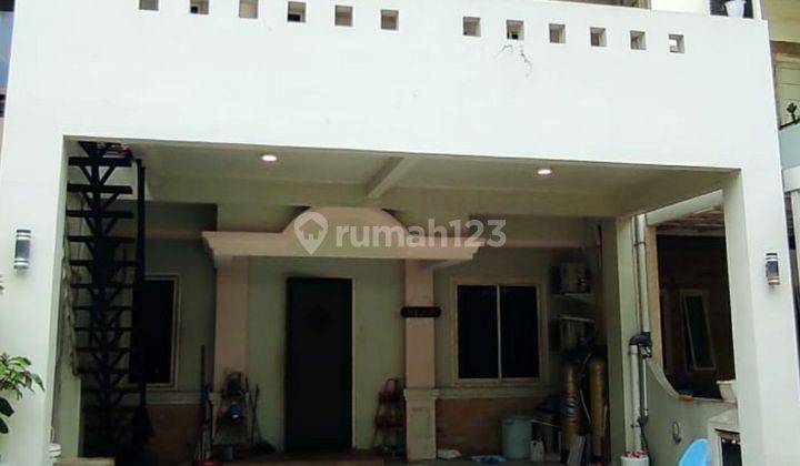 Rumah 2lantai siap huni pakuwon city surabaya timur kenjeran 1