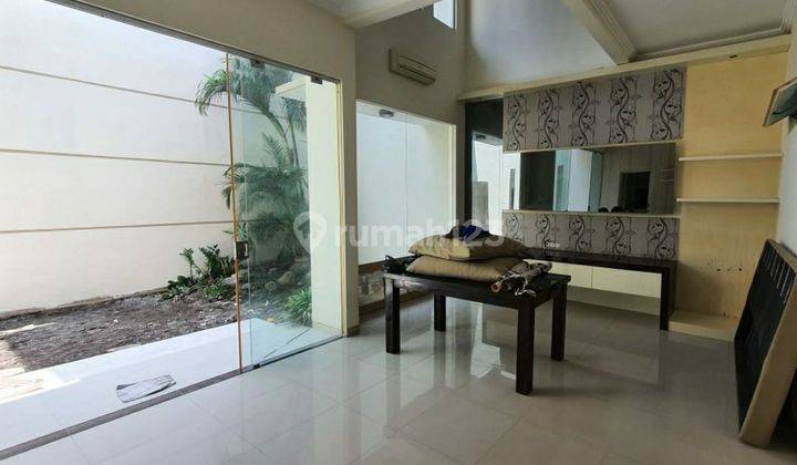 Rumah Full Furnish Cantik Di Pakuwon City Surabaya Timur 2