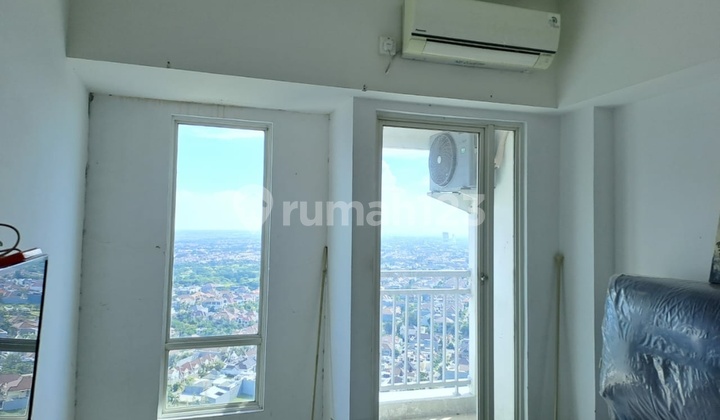 Cheap Fully Furnished Apartment in Orchard Tanglin Pakuwon Mall, West Surabaya