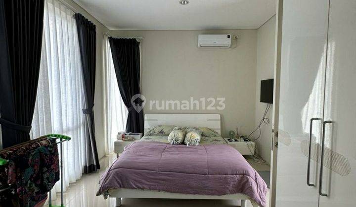 Rumah 2lantai Furnish Di Citraland Surabaya Barat 2