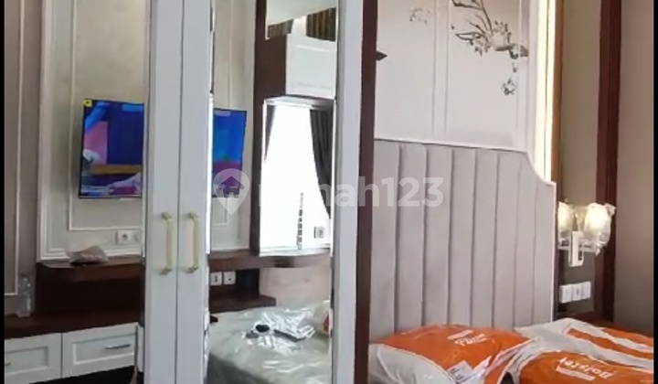 Affordable Luxury Apartments at Vertu CW Ciputra World Mayjend Sungkono, West Surabaya Affordable Luxury Apartments at Vertu CW Ciputra World Mayjend Sungkono, West Surabaya