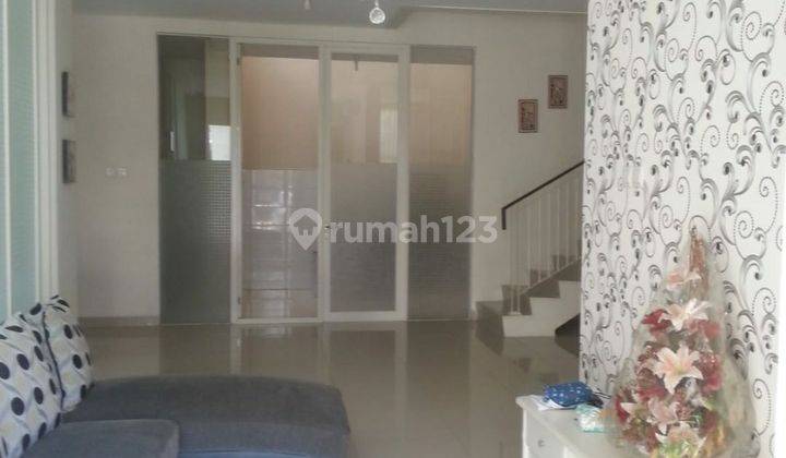 Rumah Cantik Full Furnish Di Pakuwon City Surabaya Timur  1