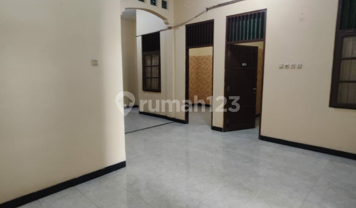 Rumah 2lantai Siap Huni Di Ketintang Surabaya Selatan