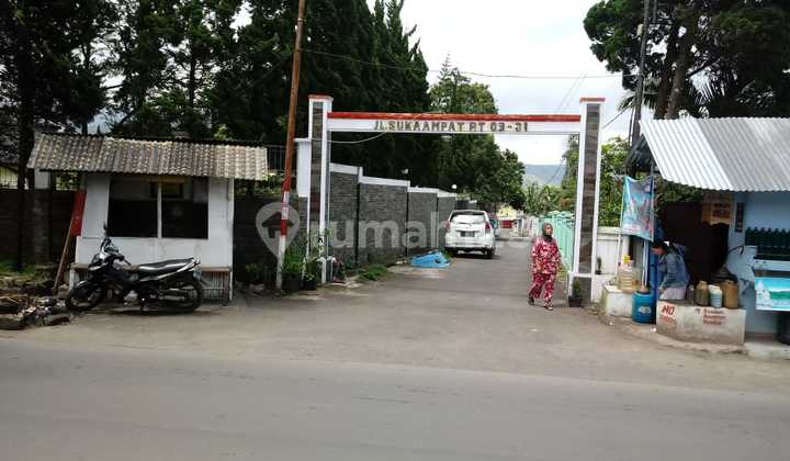 Rumah dengan halaman Luas Di Maribaya lembang cocok buat villa 4