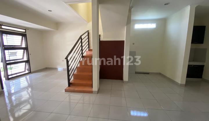 Rumah 2lantai Di Cluster Kawaluyaan Dekat Samsat Bandung 2