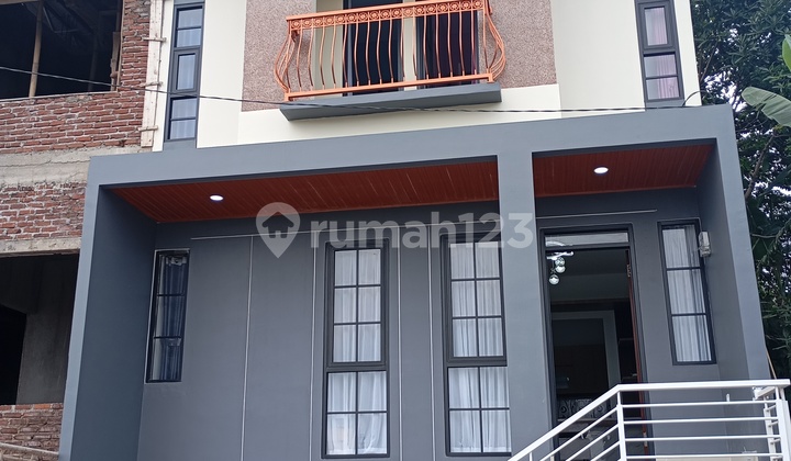 Modern 2-Story New Home 1