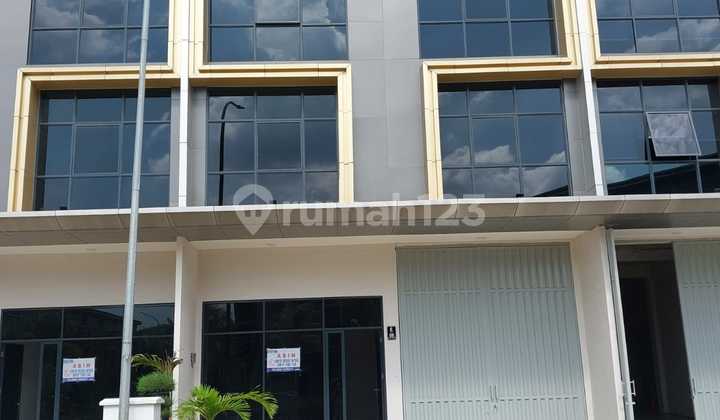 For Rent: Warehouse Ready to Occupy Office 3 Floors Warehouse 1 Floor Mauk Area