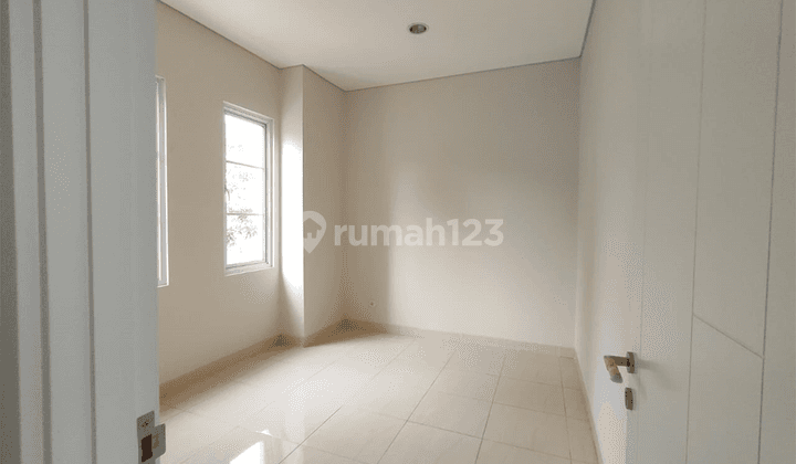 Jual Rumah Cluster Azura Vanya Park Bsd City 2