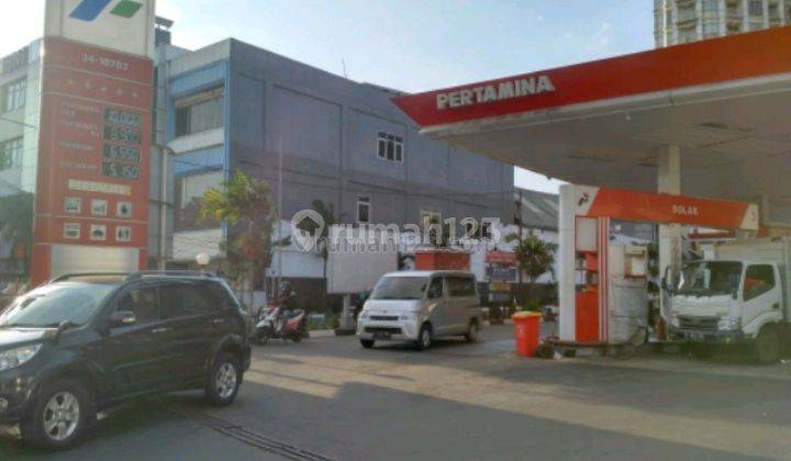 tampak depan jamin tembus ke pemilik! 105