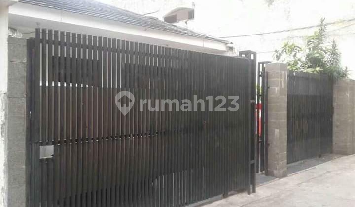 Rumah dekat Binus Anggrek. Cocok untuk rumah/kantor/kost/koskosan 4