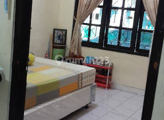 Rumah Posisi Hoek Balirejo Dekat Timoho Jogja Kota. Jalan 2 Mobil 2