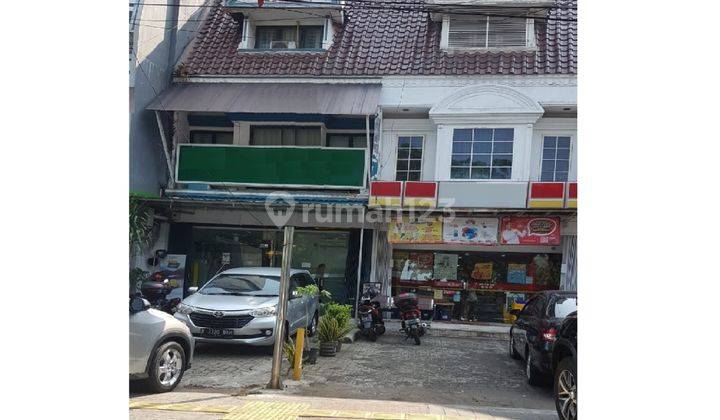 Ruko 3 Lantai di Jl. Barito , Kebayoran Baru Jakarta Selatan Bagus Sertifikat Hak Milik 1