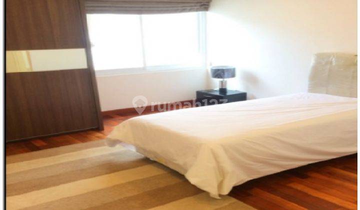 Rumah 2 Lantai Bagus Furnished di Jl. Puri Mutiara, Kemang Jakarta Selatan 2