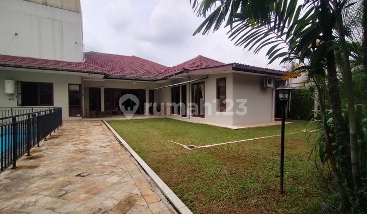 NICE HOUSE IN THE TELADAN COMPLEX, CIPETE, SOUTH JAKARTA 2